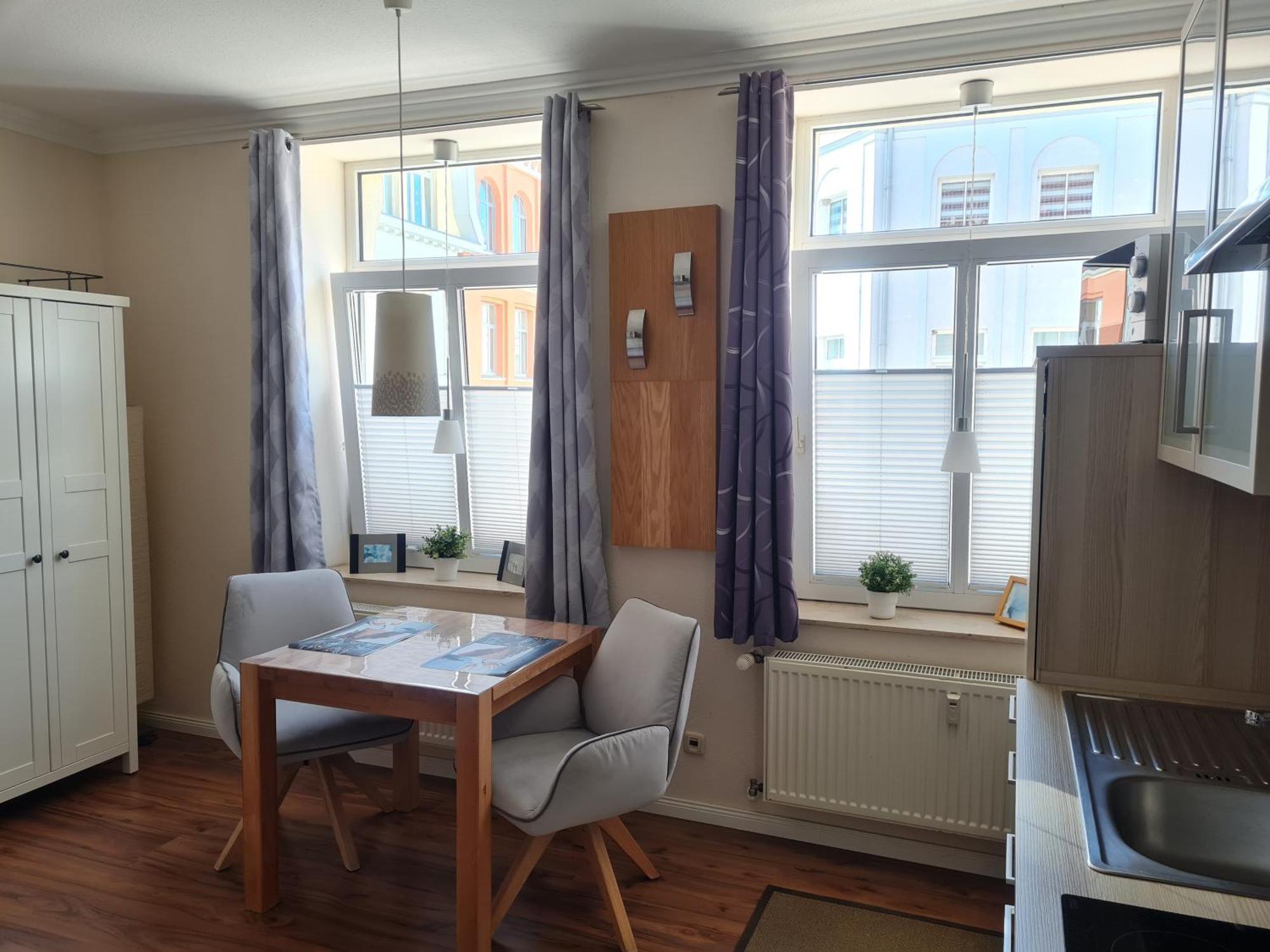 Ferienwohnungen In Schlossnaehe Schwerin  Kamer foto